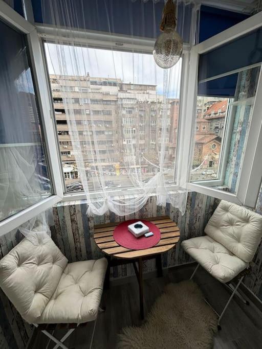 Ultracentral Lovely Place -Your Home Away From Home บูคาเรสต์ ภายนอก รูปภาพ