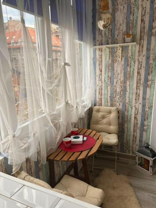 Ultracentral Lovely Place -Your Home Away From Home บูคาเรสต์ ภายนอก รูปภาพ